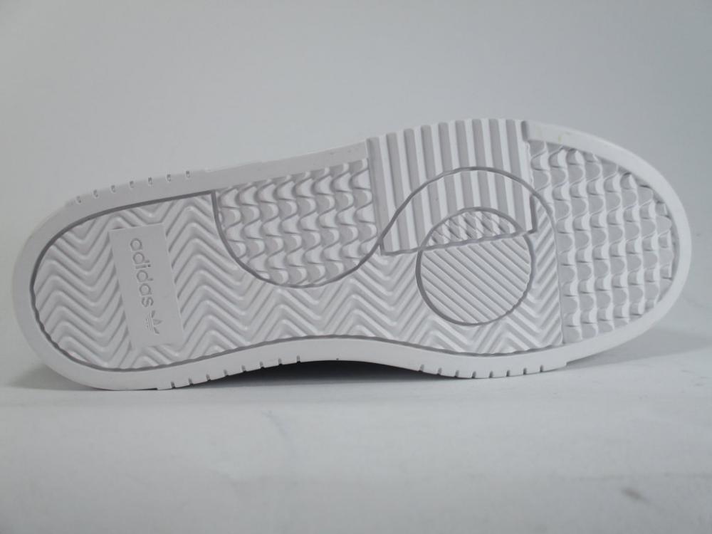 Adidas Originals children&#39;s sneakers with laces Supercourt C EG0410 black