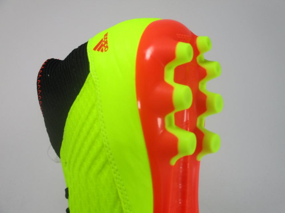 Adidas men&#39;s football boot Predator 18.3 AG BB7748 yellow