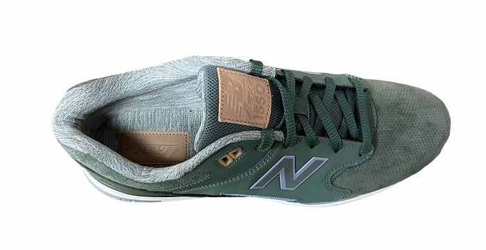 New Balance men&#39;s sneakers ML1550AJ green