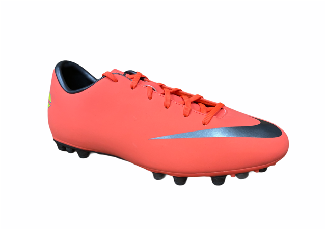Nike boys&#39; football boot Mecurial Victory III AG 509111 800 mango
