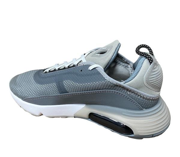 Nike men&#39;s sneakers Air Max 2090 CZ1708 001 medium gray white