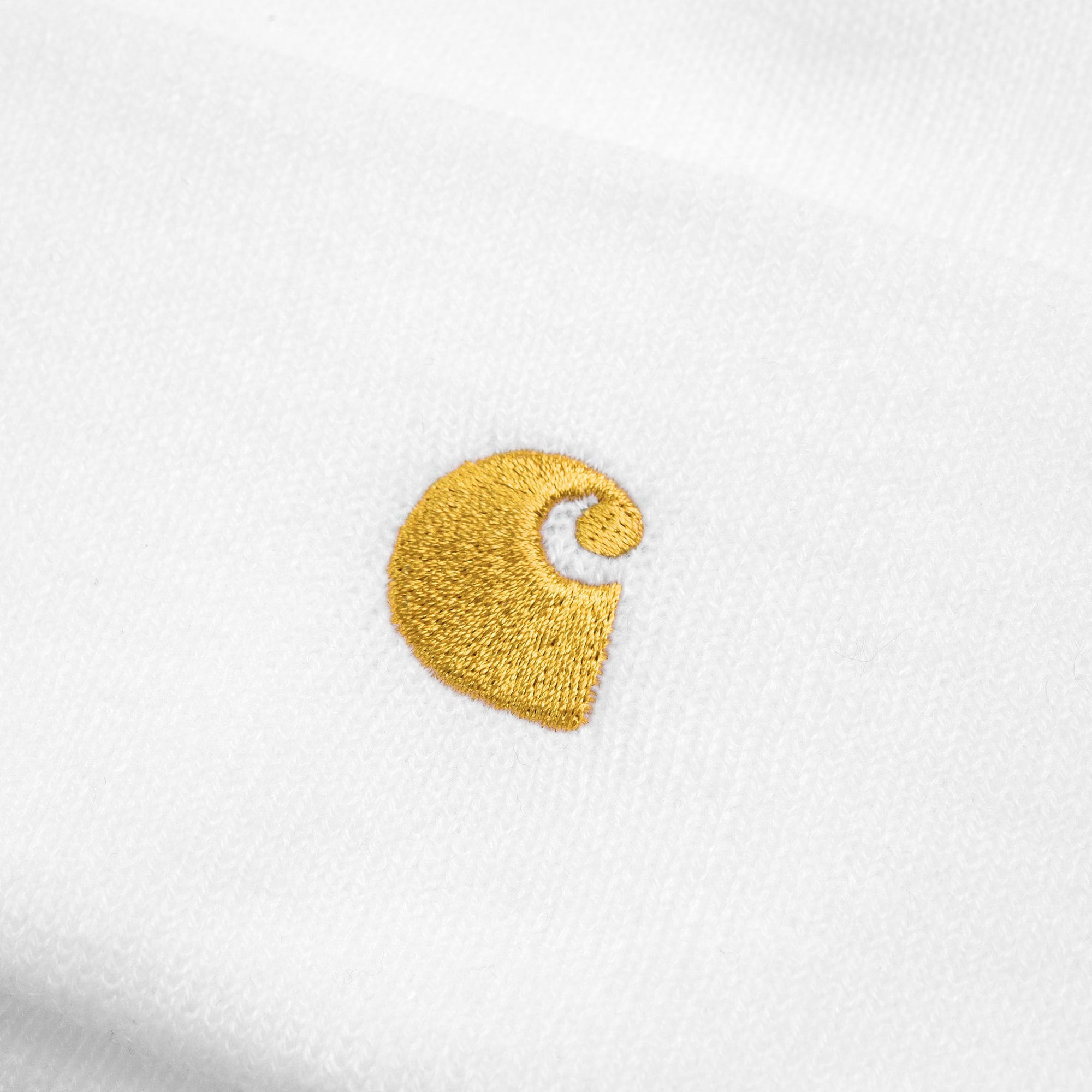 Carhartt cappellino a cuffia Chase Beanie 1026222 00R bianco-oro 1
