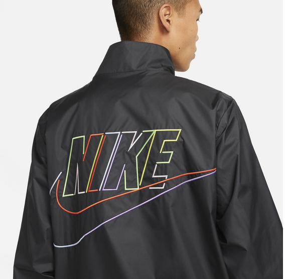 Nike Giacca impermeabile da uomo Club+ DX0672-010 nero 4